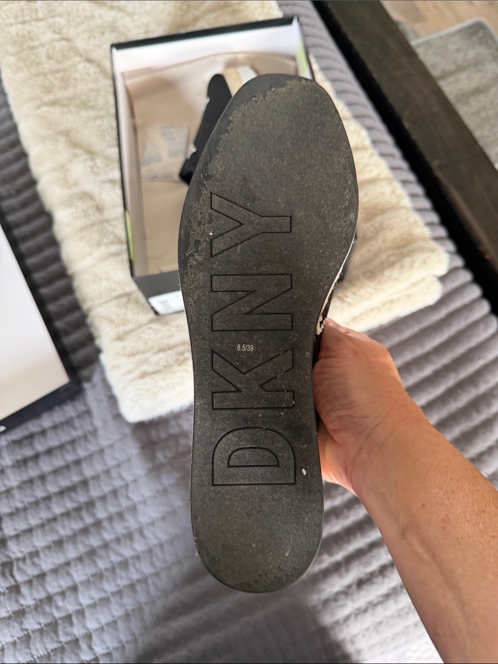 DKNY Black and White Espadrille Shoe Box - Picture 3 of 4